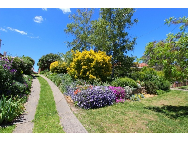 128 Mitre Street, Bathurst NSW 2795