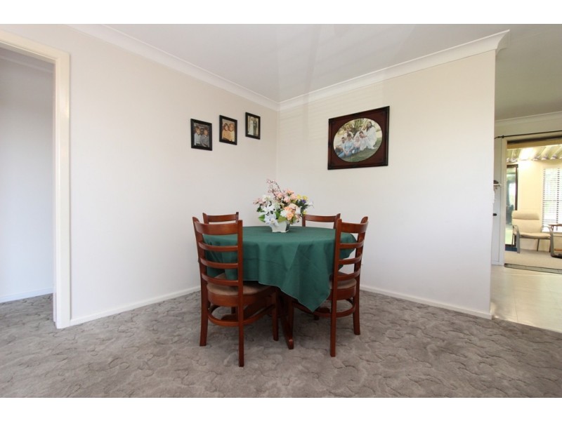 10 Deniehy Place, Windradyne NSW 2795