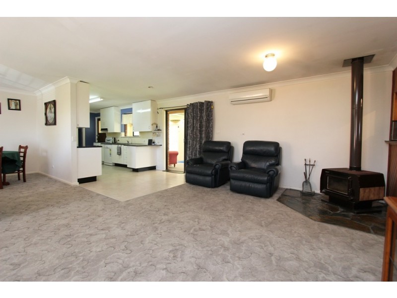 10 Deniehy Place, Windradyne NSW 2795