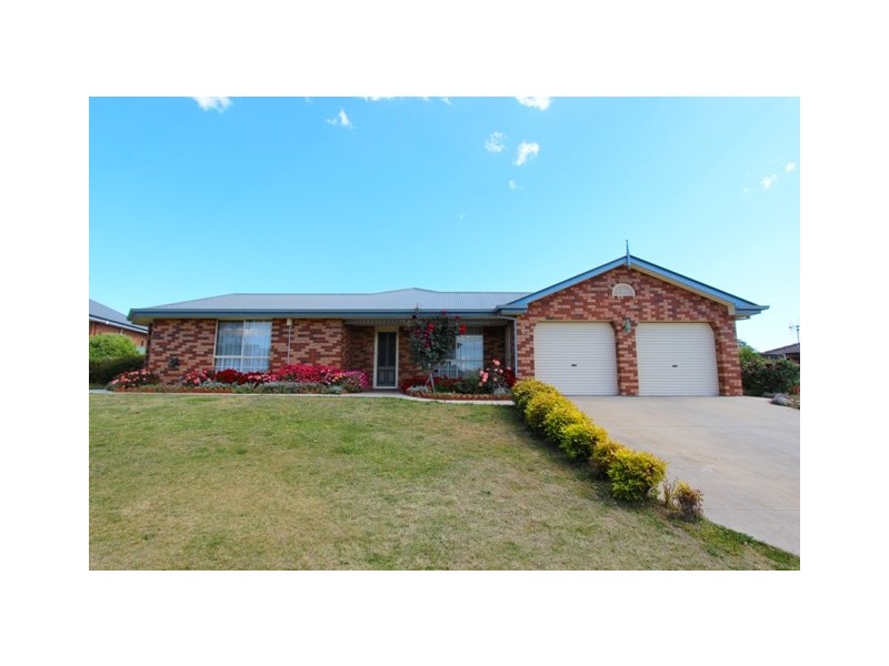 10 Rosemont Avenue, Kelso NSW 2795