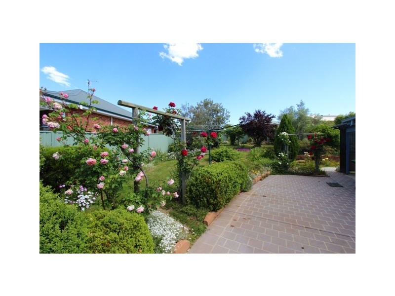 10 Rosemont Avenue, Kelso NSW 2795