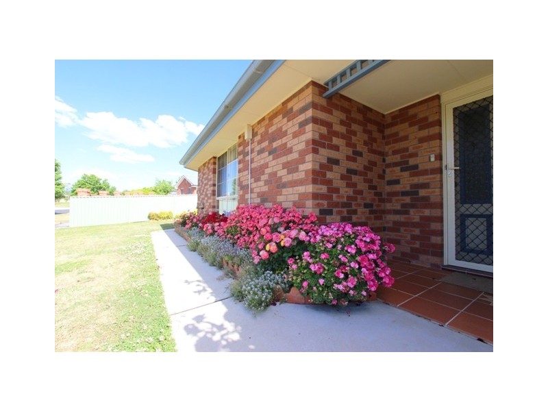 10 Rosemont Avenue, Kelso NSW 2795