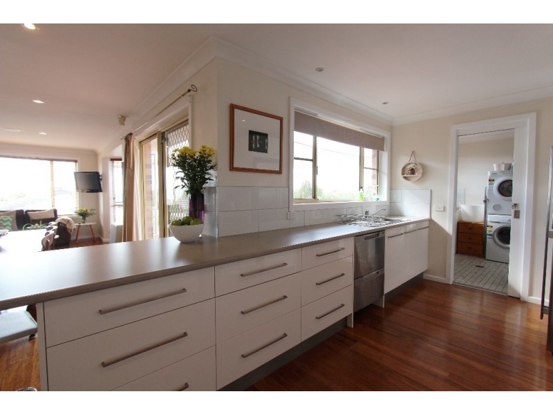 10 Parson Close, West Bathurst NSW 2795