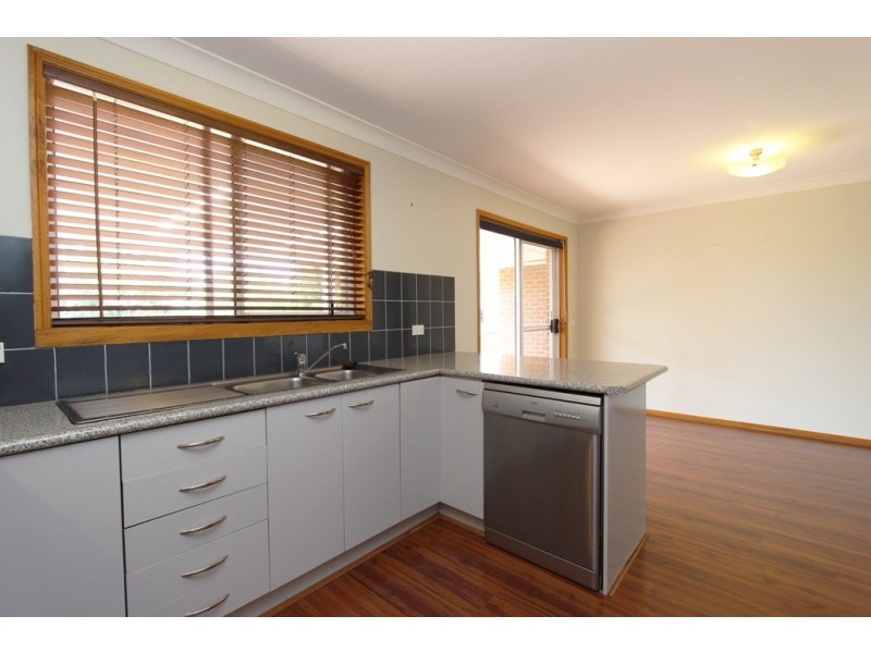 3 Munro Street, Windradyne NSW 2795
