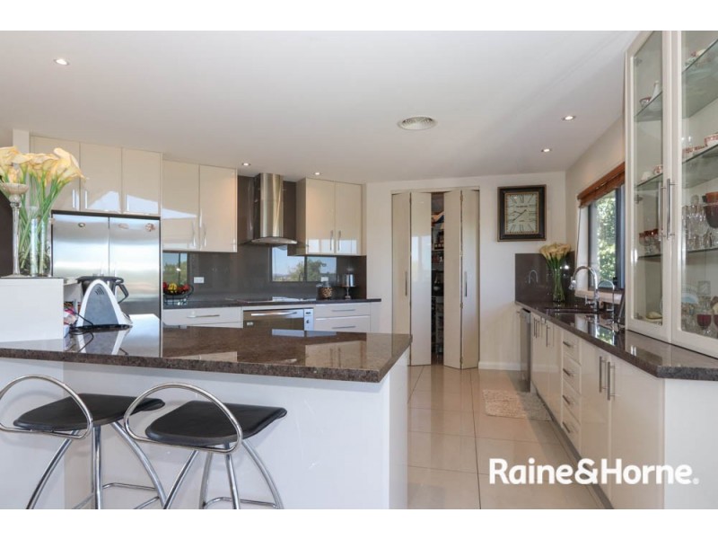 139 Blue Ridge Drive, White Rock NSW 2795