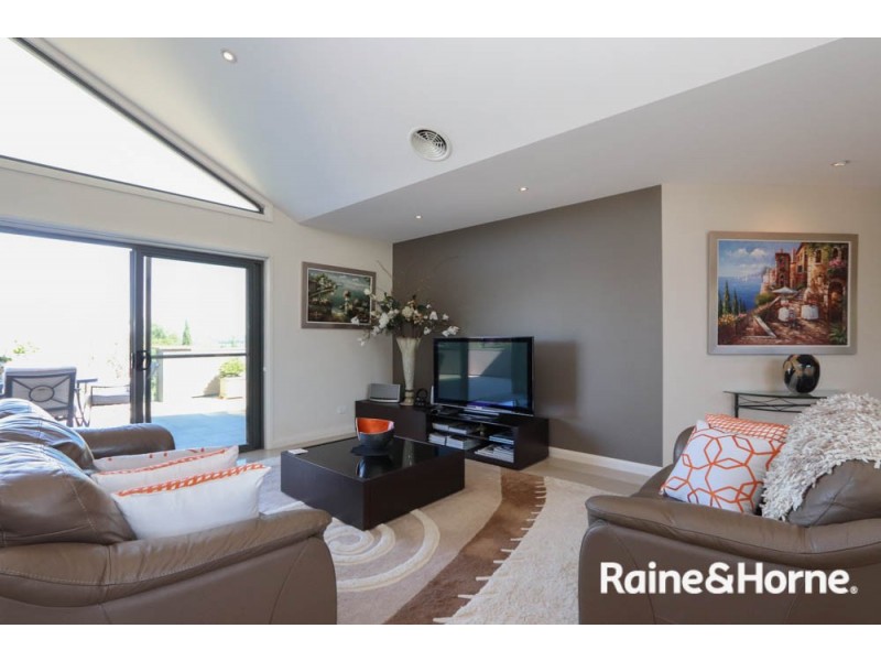 139 Blue Ridge Drive, White Rock NSW 2795