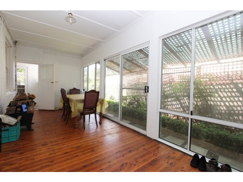 15 Olive Street, Mandurama NSW 2792