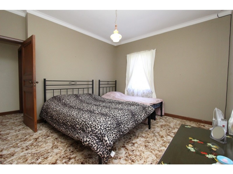 15 Olive Street, Mandurama NSW 2792