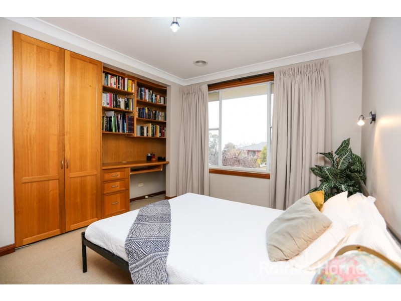 9 Colville Street, Bathurst NSW 2795