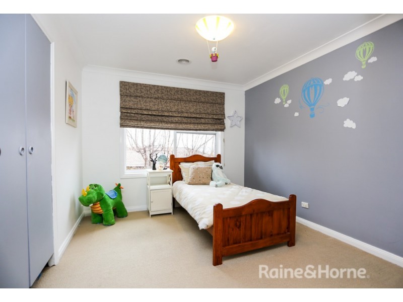 9 Colville Street, Bathurst NSW 2795