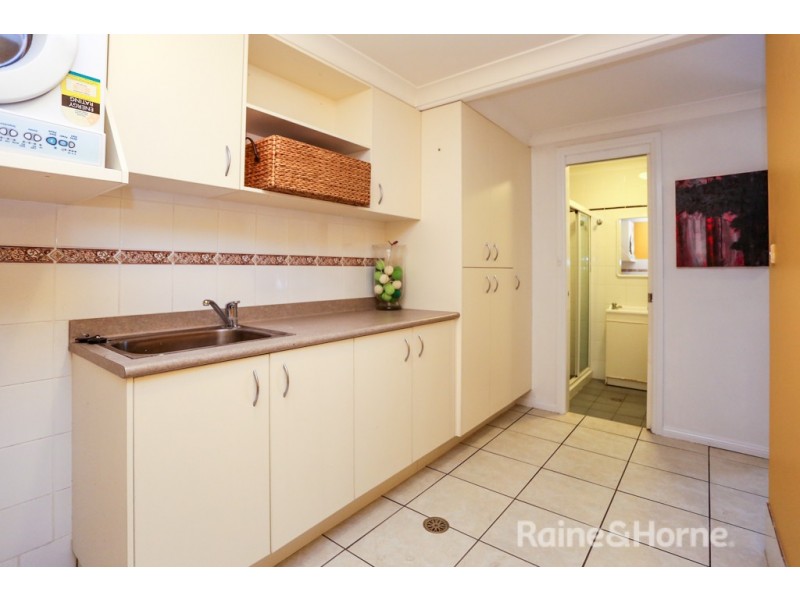 9 Colville Street, Bathurst NSW 2795