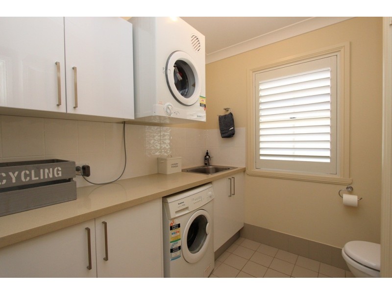 301 Russell Street, Bathurst NSW 2795