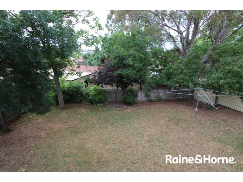 15 College Rd, South Bathurst NSW 2795