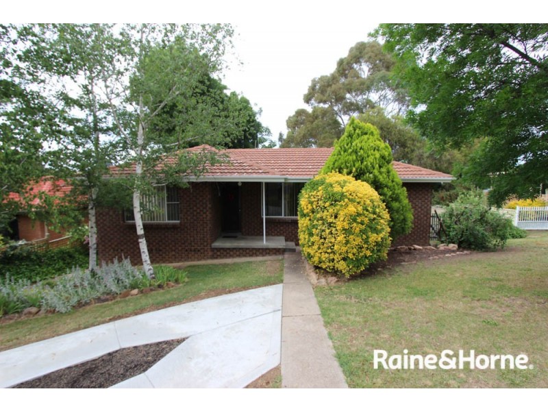 15 College Rd, South Bathurst NSW 2795