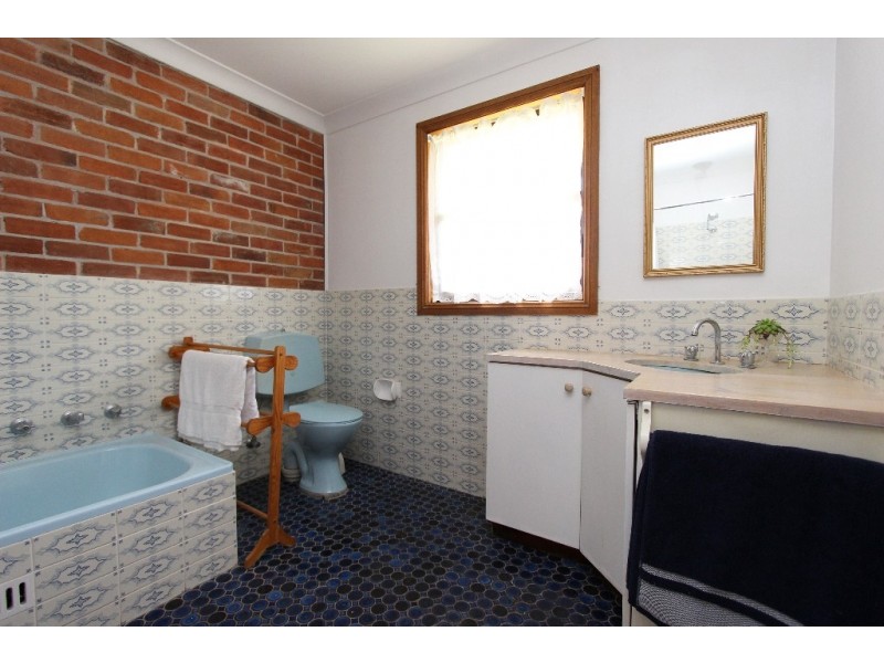 29 Blandford Street, Bathurst NSW 2795