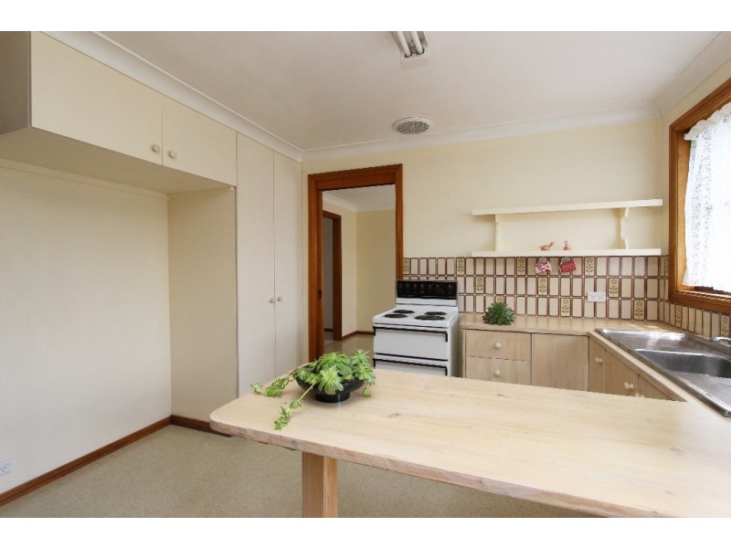 31 Blandford Street, Bathurst NSW 2795