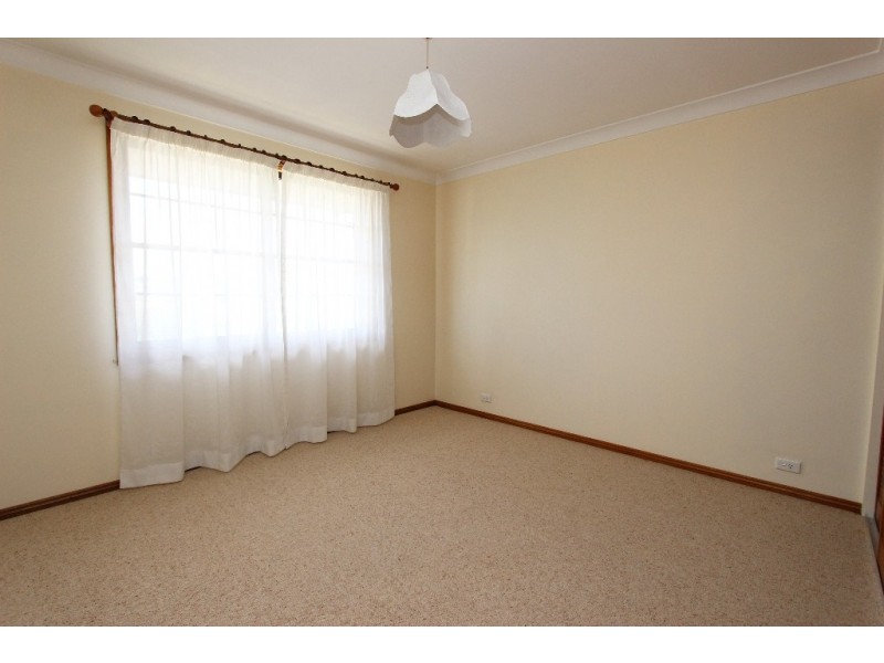 31 Blandford Street, Bathurst NSW 2795