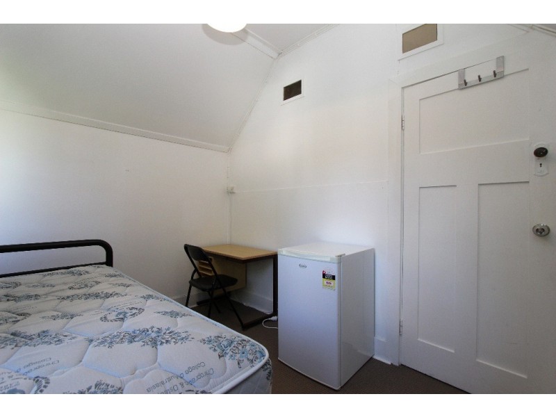 294 Piper Street, Bathurst NSW 2795