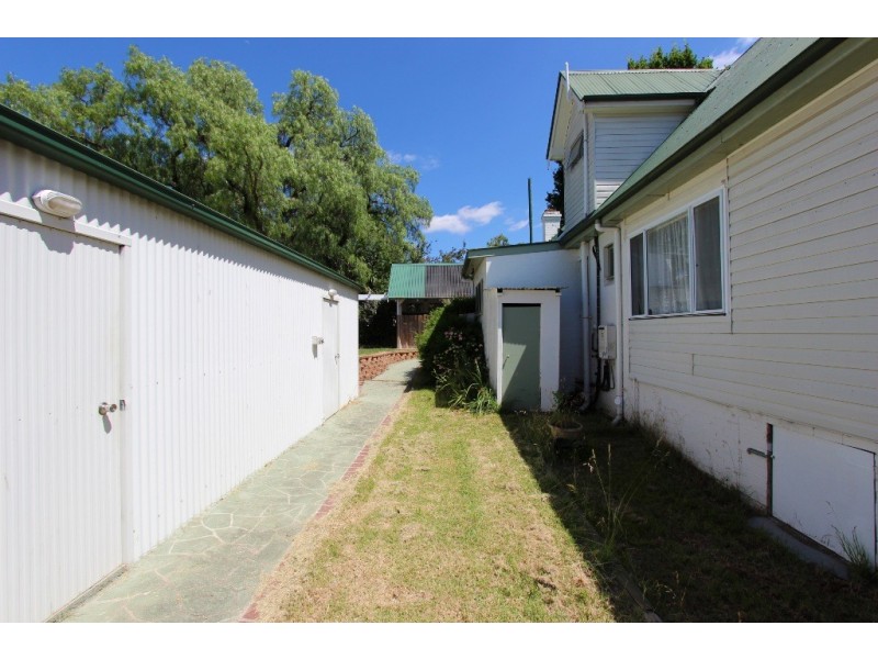 294 Piper Street, Bathurst NSW 2795