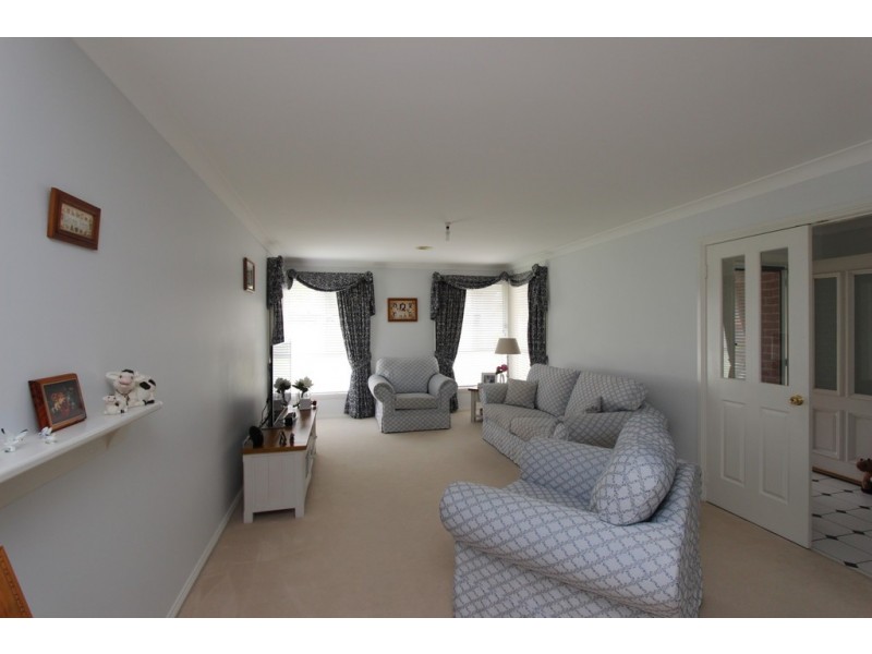 29 Carlyle Ave, Bathurst NSW 2795