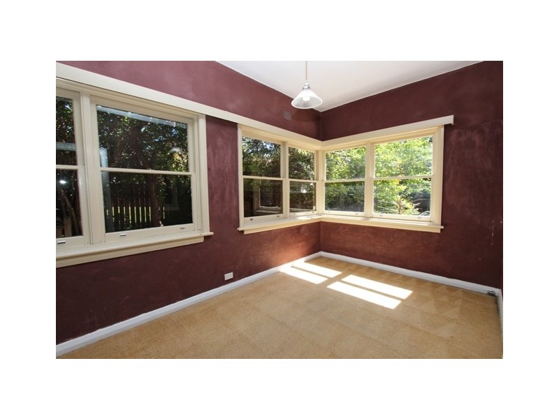 111 Rocket Street, Bathurst NSW 2795