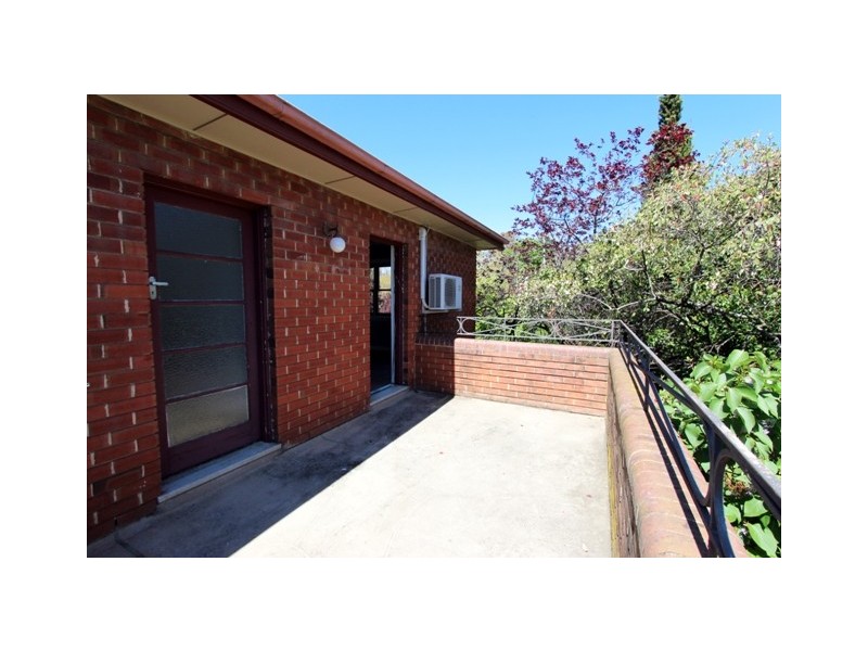 111 Rocket Street, Bathurst NSW 2795