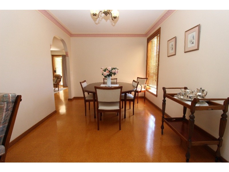 60 Opperman Way, Windradyne NSW 2795