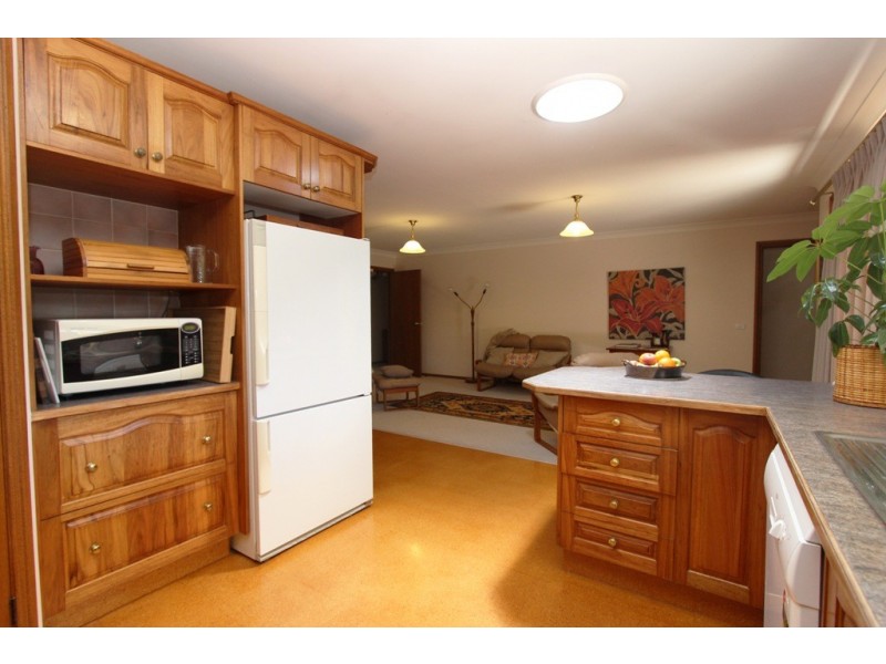 60 Opperman Way, Windradyne NSW 2795