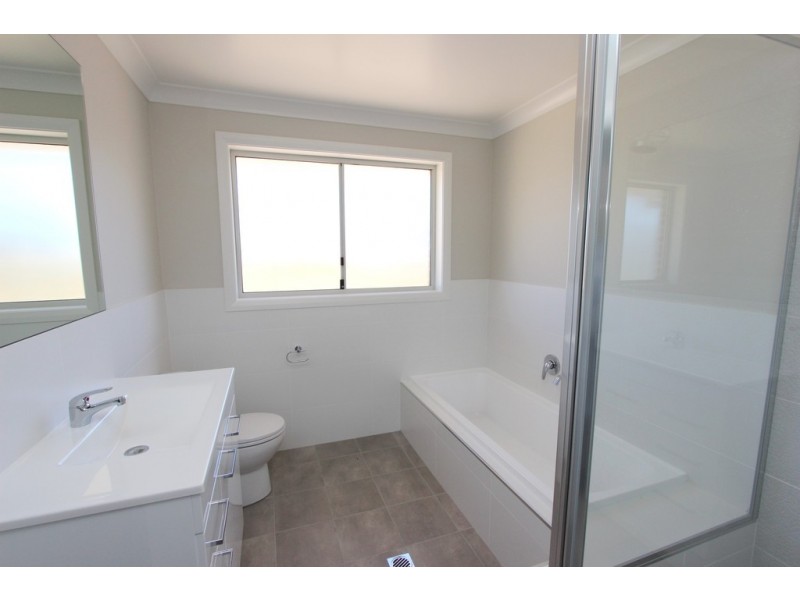 26 Governors Pde, Bathurst NSW 2795