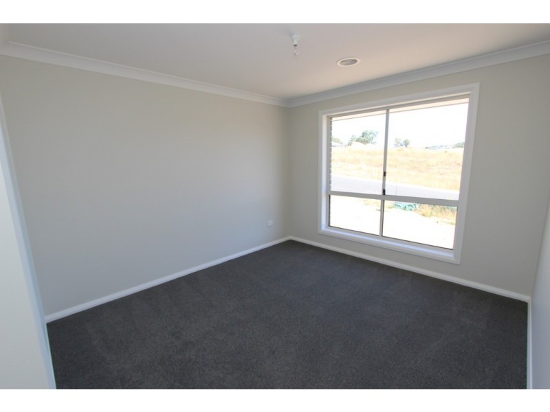 26 Governors Pde, Bathurst NSW 2795