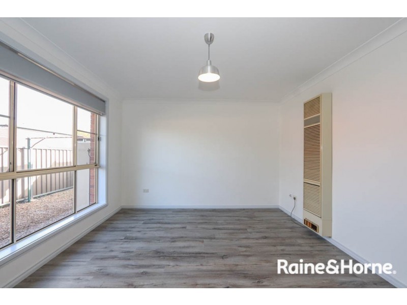 7/174 Keppel Street, Bathurst NSW 2795