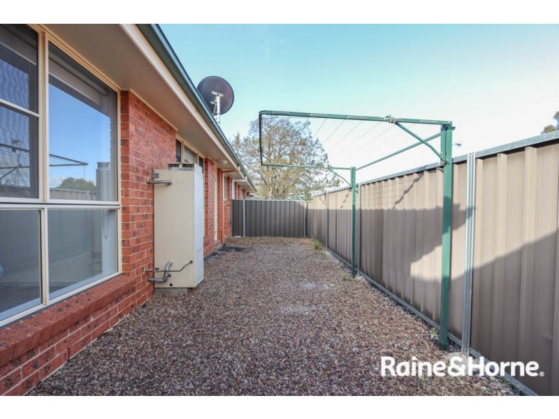 7/174 Keppel Street, Bathurst NSW 2795