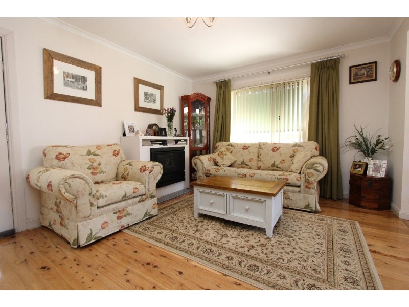 22 Beddie Street, Bathurst NSW 2795