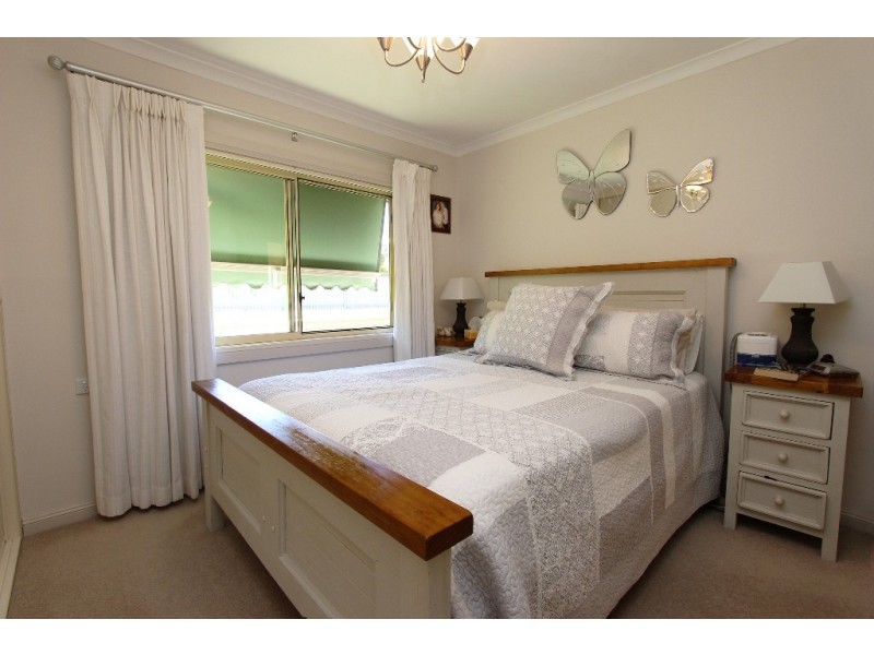 22 Beddie Street, Bathurst NSW 2795