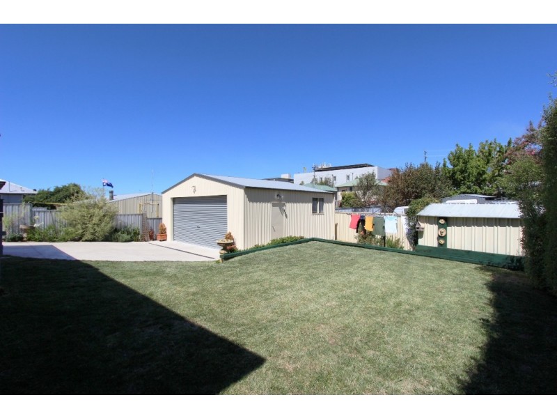 22 Beddie Street, Bathurst NSW 2795