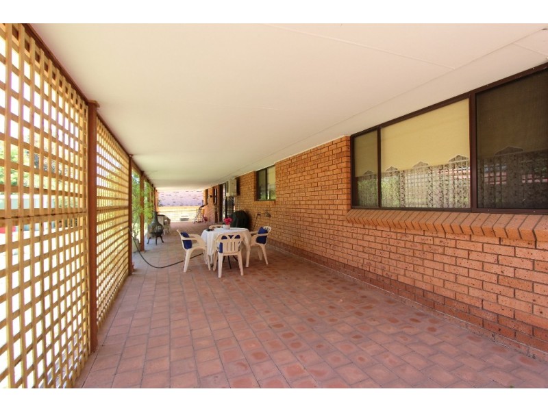 12 Beavis Place, Bathurst NSW 2795