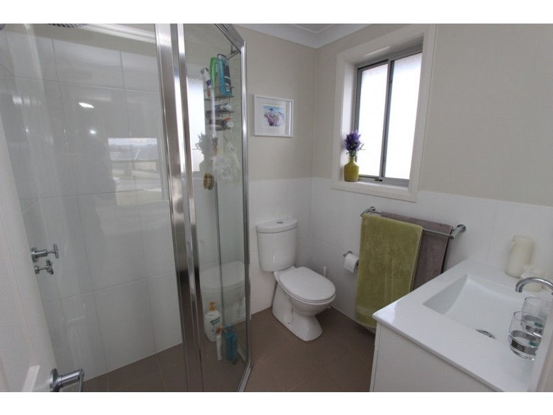 38 Amber Close, Kelso NSW 2795