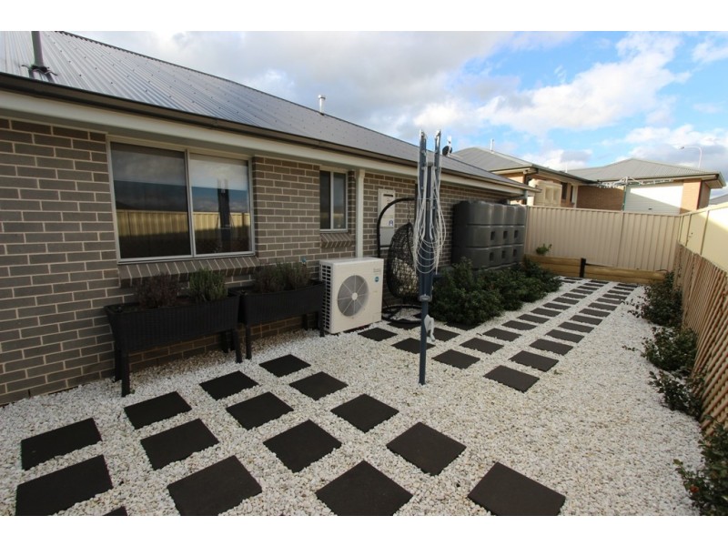 38 Amber Close, Kelso NSW 2795