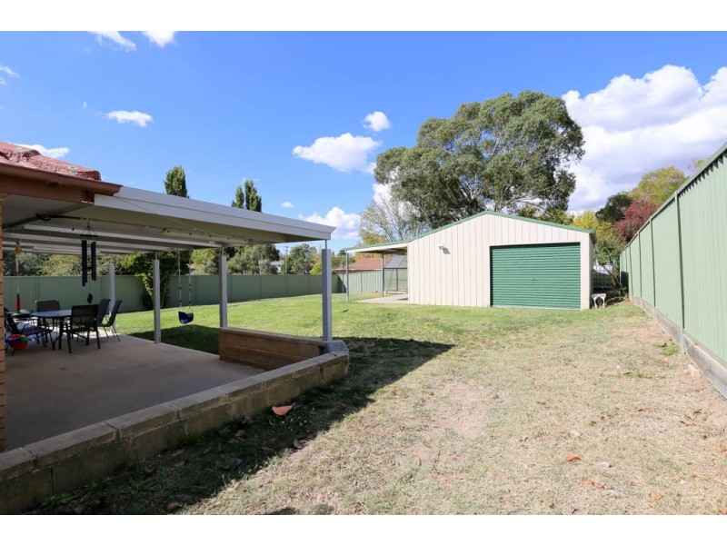 10 Willman Place, South Bathurst NSW 2795