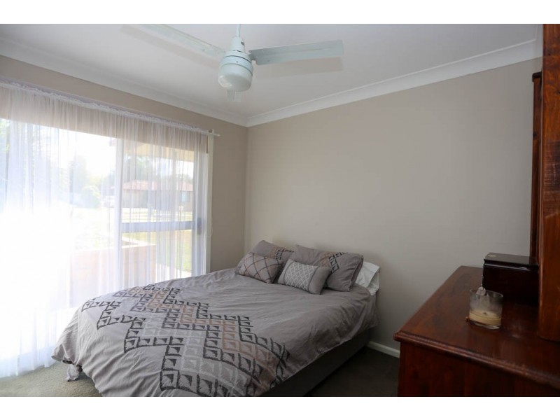 10 Willman Place, South Bathurst NSW 2795