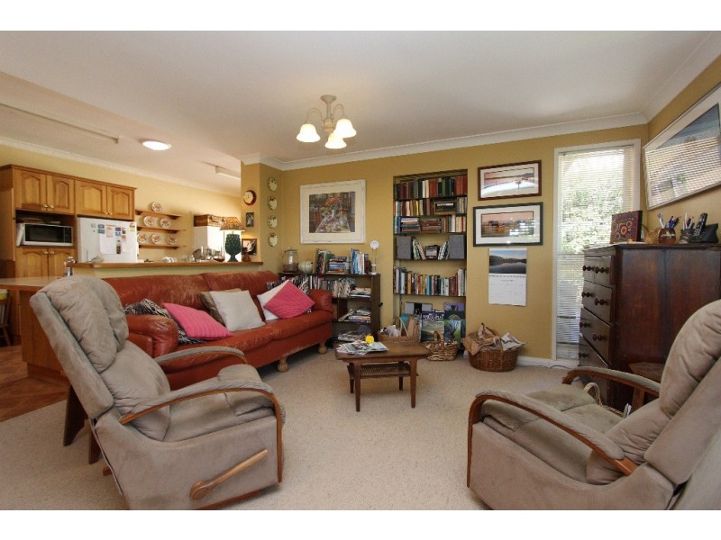 79 Mitre Street, Bathurst NSW 2795