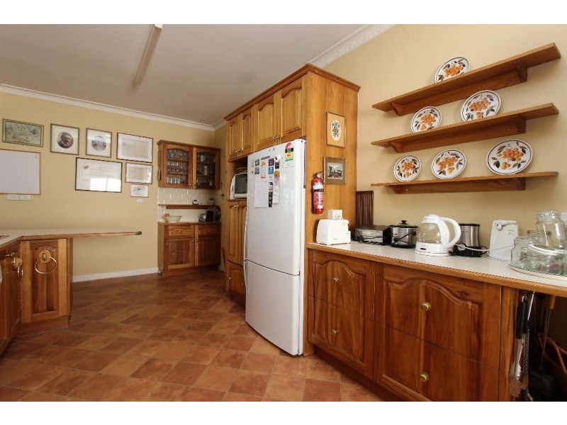 79 Mitre Street, Bathurst NSW 2795