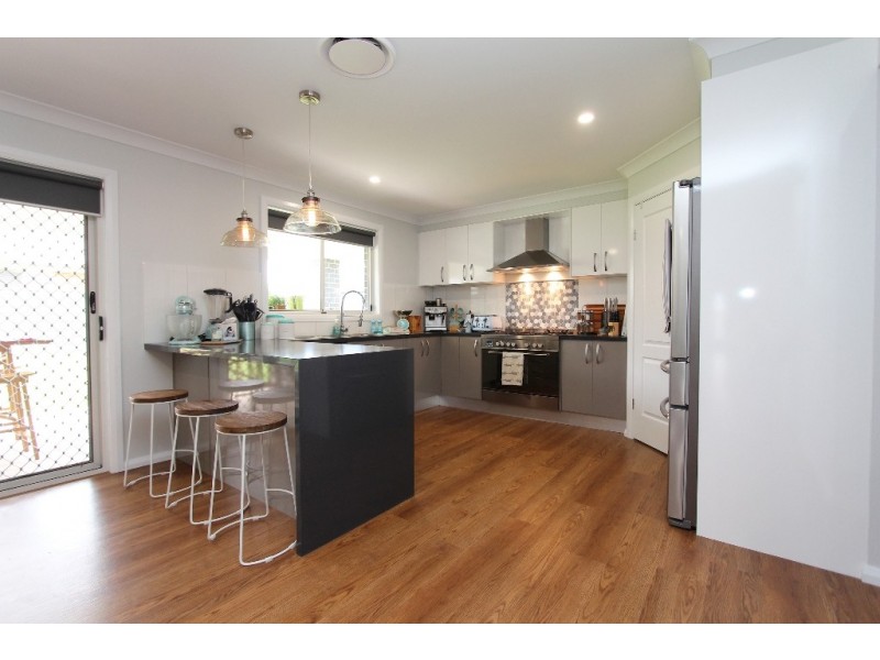 8 McLean Street, Windradyne NSW 2795