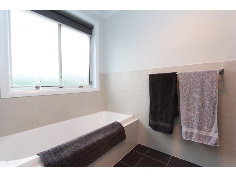 8 McLean Street, Windradyne NSW 2795