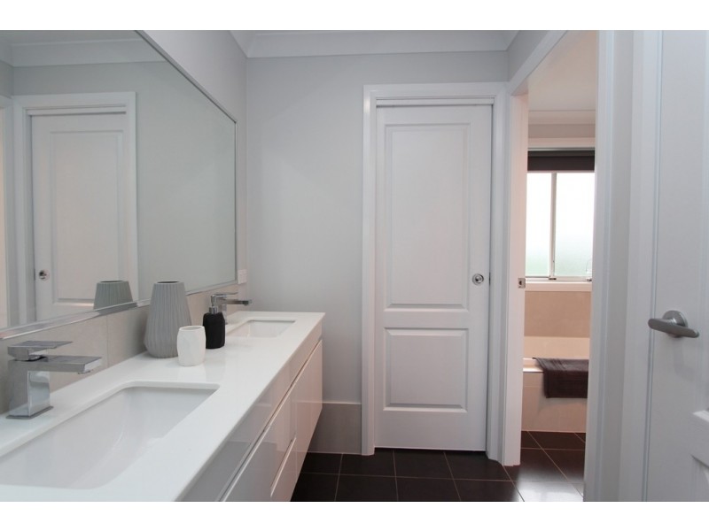 8 McLean Street, Windradyne NSW 2795