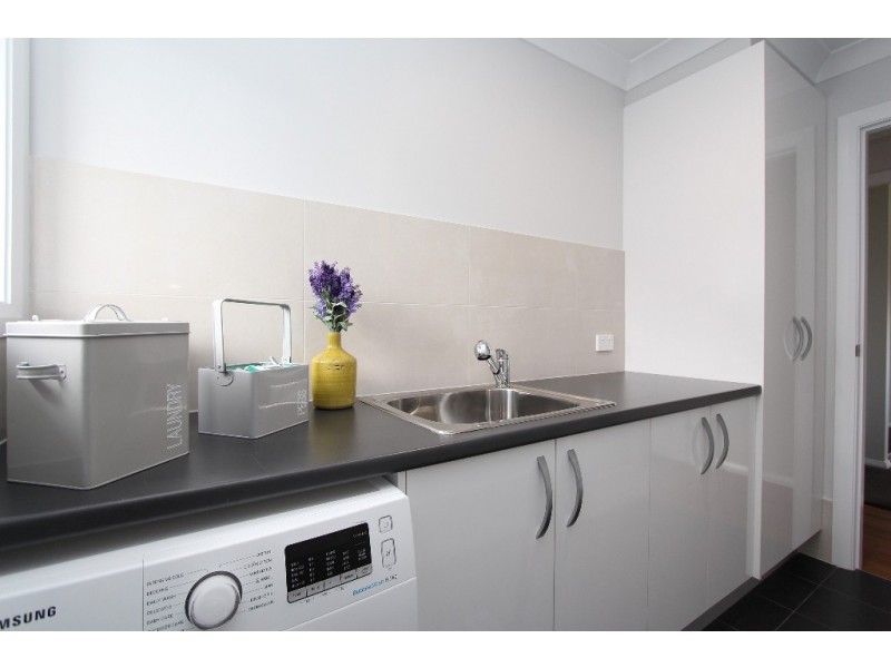 8 McLean Street, Windradyne NSW 2795