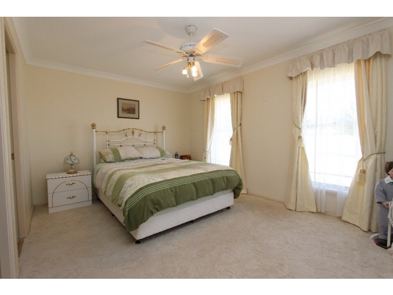 19 Tandora Street, Kelso NSW 2795