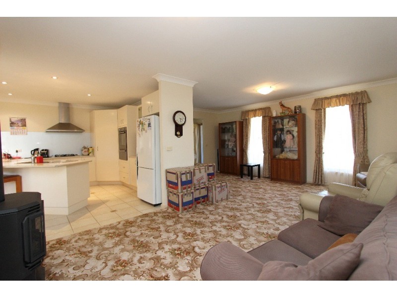 19 Tandora Street, Kelso NSW 2795