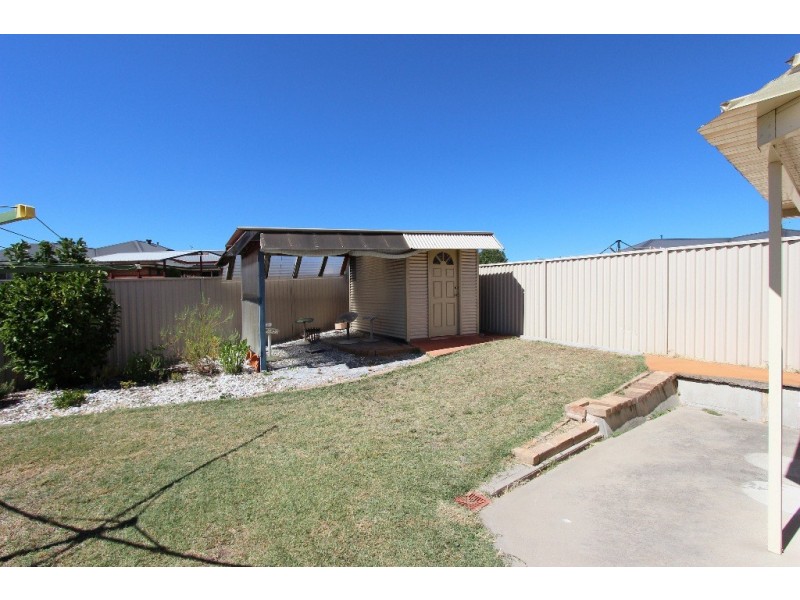 19 Tandora Street, Kelso NSW 2795