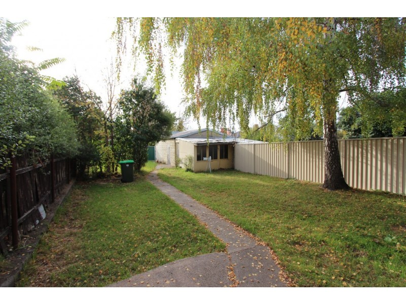 35 George St, Bathurst NSW 2795